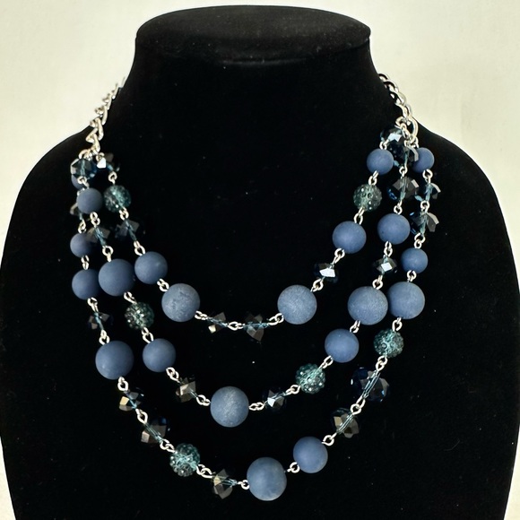 SIMPLY VERA Vera Wang Triple strand Silver tone and Navy Blue beaded necklace - Picture 1 of 12
